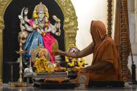 HH Swamiji performing Shri Devi Pujana